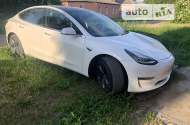 Седан Tesla Model 3 2020 в Харькове