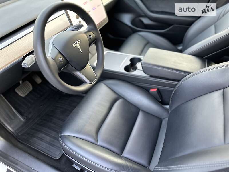 Седан Tesla Model 3 2021 в Калуше фото 19 Седан Tesla Model 3 2021 в Калуше