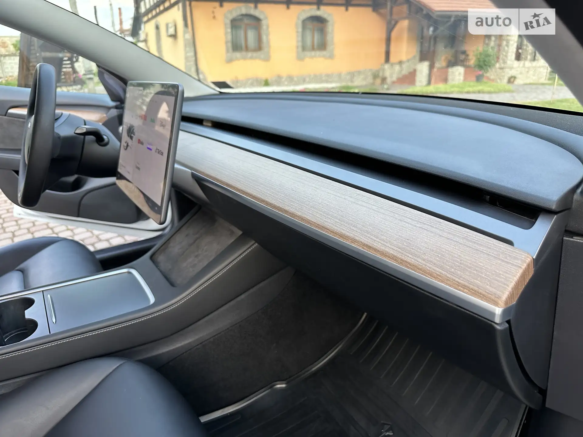 2021 Tesla Model 3 - мініатюра 28