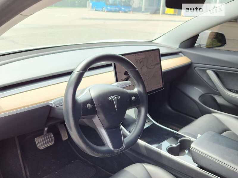 Седан Tesla Model 3 2019 в Харькове