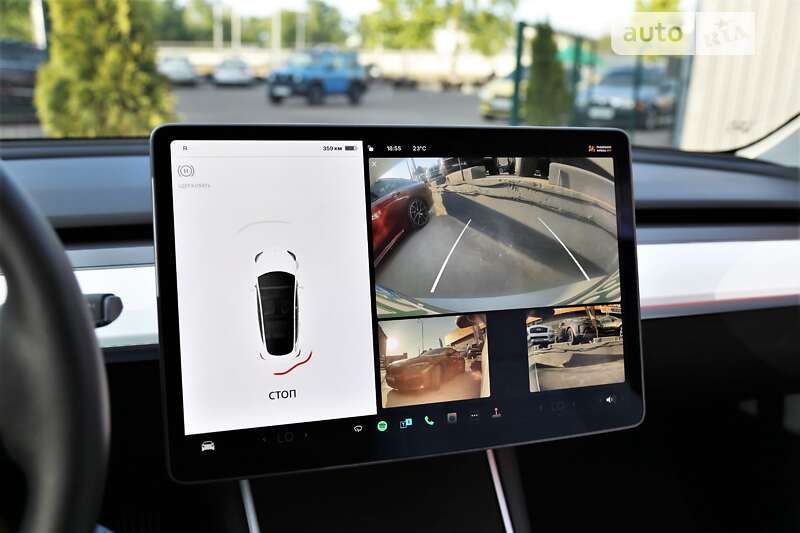 Седан Tesla Model 3 2020 в Киеве