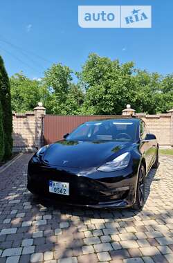 Седан Tesla Model 3 2018 в Коломые