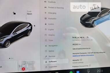 Седан Tesla Model 3 2019 в Одесі