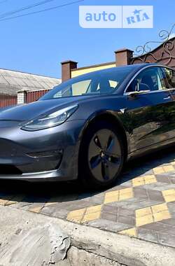 Седан Tesla Model 3 2018 в Белой Церкви
