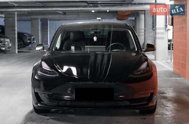 Седан Tesla Model 3 2018 в Києві фото 2 Седан Tesla Model 3 2018 в Києві
