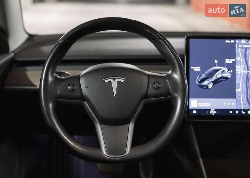Седан Tesla Model 3 2018 в Києві фото 14 Седан Tesla Model 3 2018 в Києві