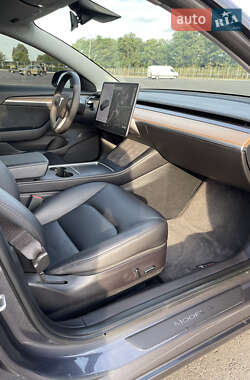 Седан Tesla Model 3 2021 в Днепре