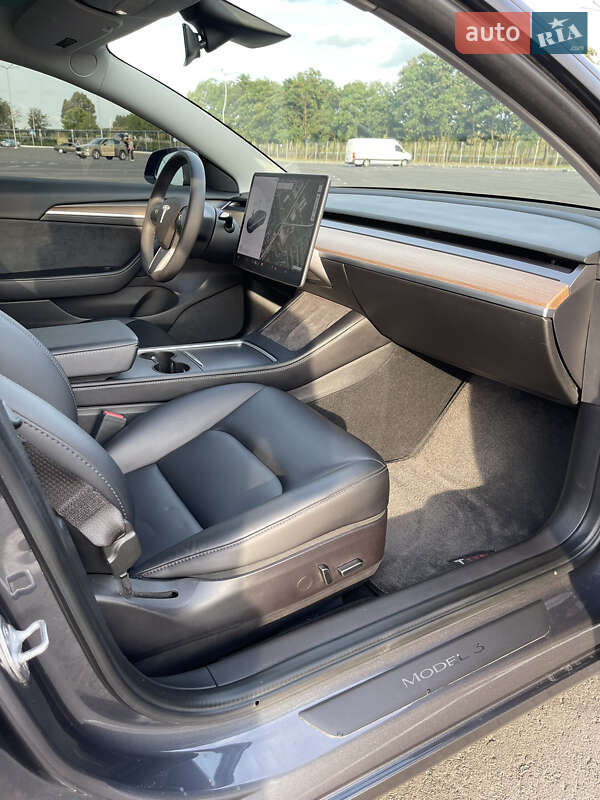 Седан Tesla Model 3 2021 в Дніпрі фото 8 Седан Tesla Model 3 2021 в Дніпрі