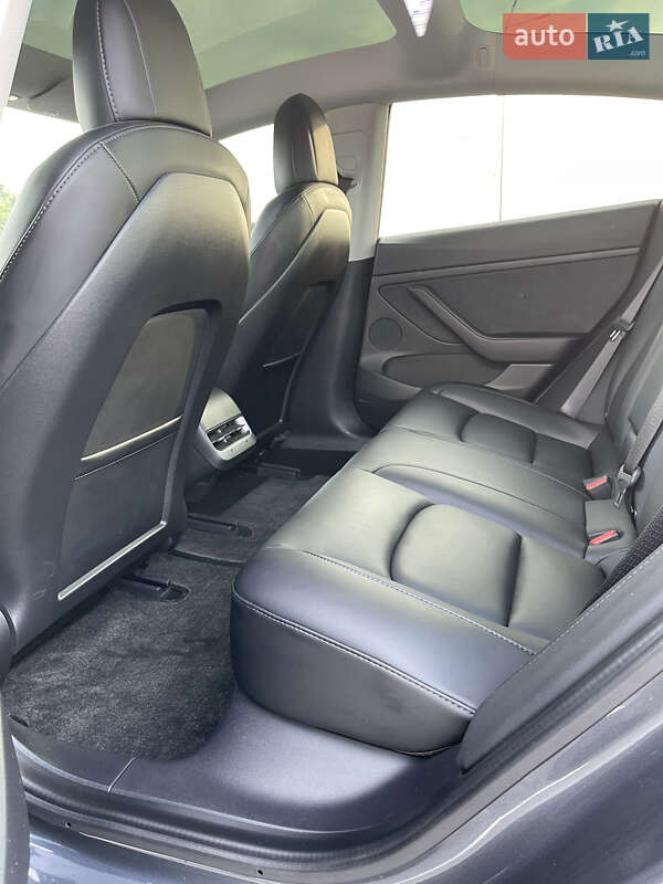 Седан Tesla Model 3 2021 в Дніпрі фото 12 Седан Tesla Model 3 2021 в Дніпрі