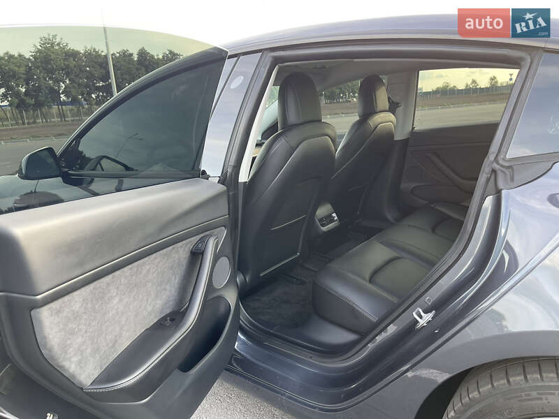 Седан Tesla Model 3 2021 в Дніпрі фото 13 Седан Tesla Model 3 2021 в Дніпрі