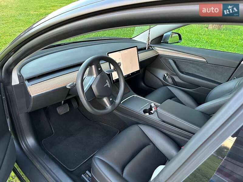 Седан Tesla Model 3 2021 в Тернополі фото 12 Седан Tesla Model 3 2021 в Тернополі