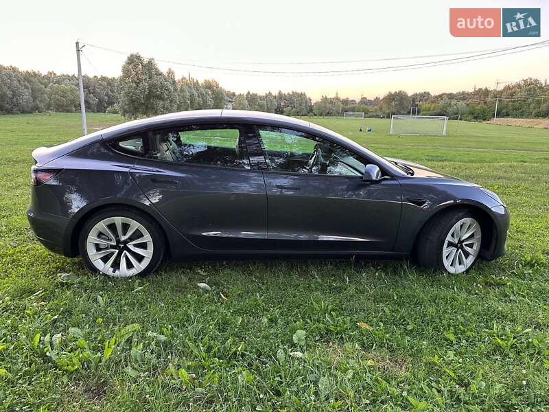 Седан Tesla Model 3 2021 в Тернополі фото 10 Седан Tesla Model 3 2021 в Тернополі