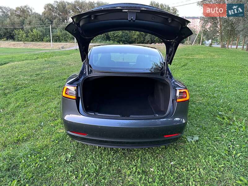 Седан Tesla Model 3 2021 в Тернополі фото 15 Седан Tesla Model 3 2021 в Тернополі