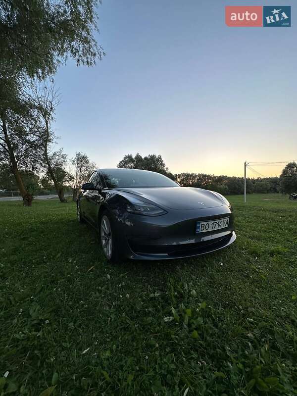 Седан Tesla Model 3 2021 в Тернополі фото 17 Седан Tesla Model 3 2021 в Тернополі