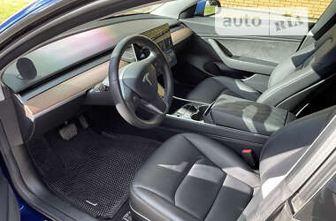 Седан Tesla Model 3 2018 в 