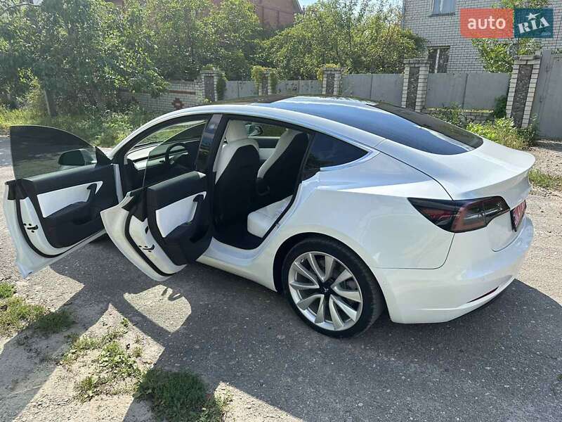 Седан Tesla Model 3 2020 в Харькове фото 7 Седан Tesla Model 3 2020 в Харькове