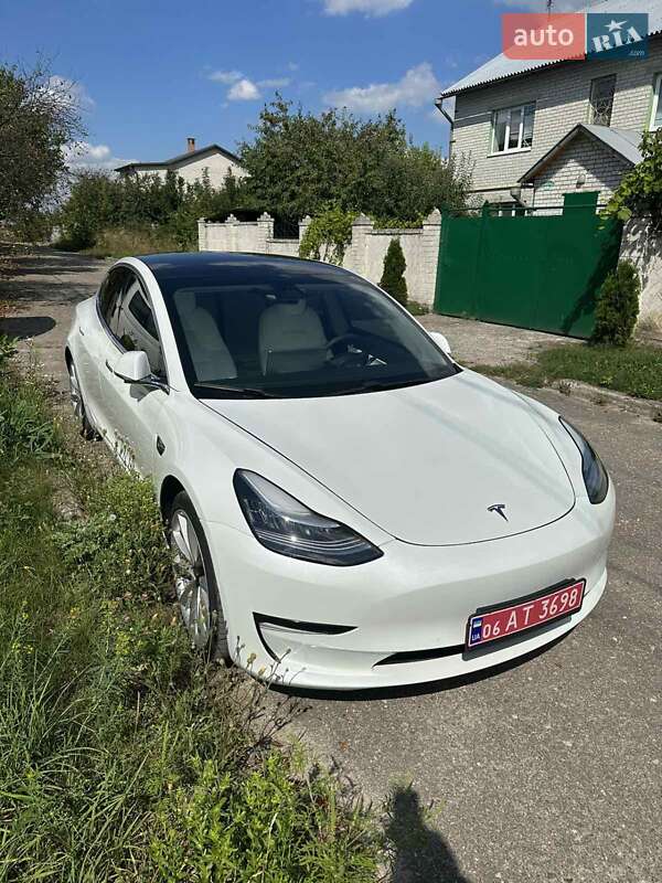 Седан Tesla Model 3 2020 в Харькове фото 3 Седан Tesla Model 3 2020 в Харькове