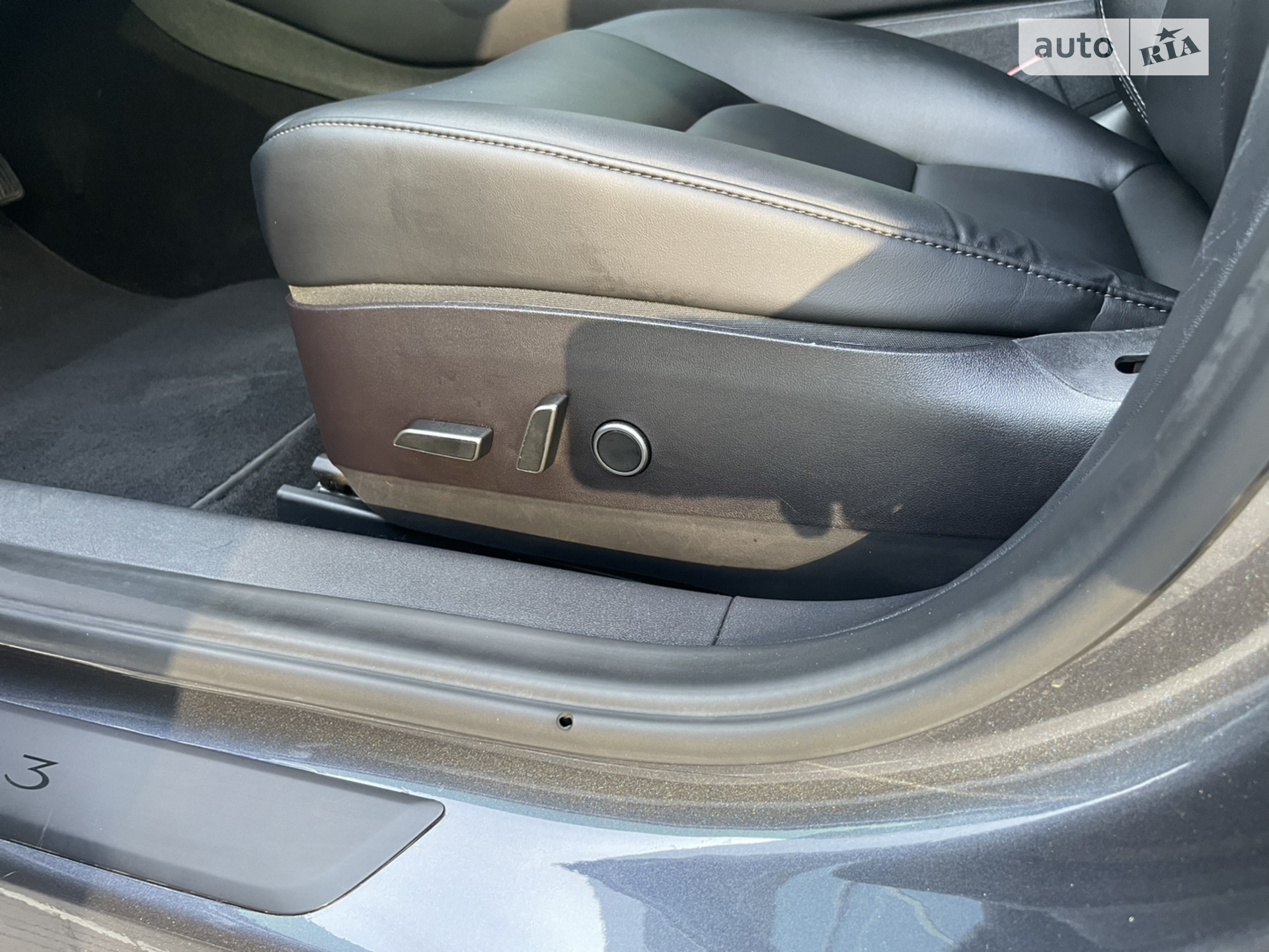 2022 Tesla Model 3 - мініатюра 16