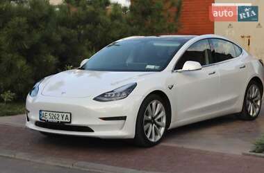 Седан Tesla Model 3 2020 в Днепре