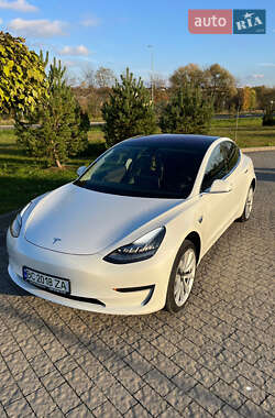 Седан Tesla Model 3 2018 в 