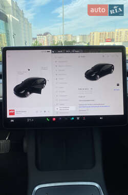 Седан Tesla Model 3 2022 в Хмельницком