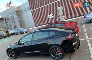 Седан Tesla Model 3 2018 в Кременчуці