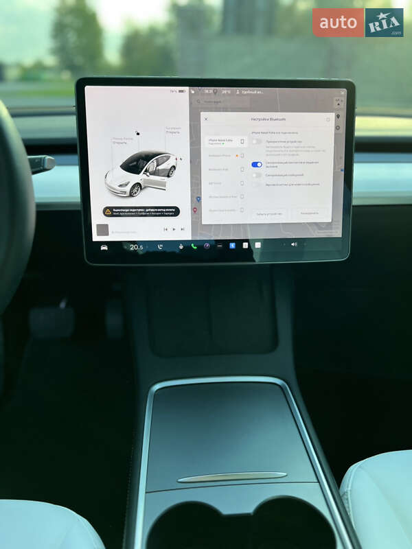 Седан Tesla Model 3 2021 в Самборе