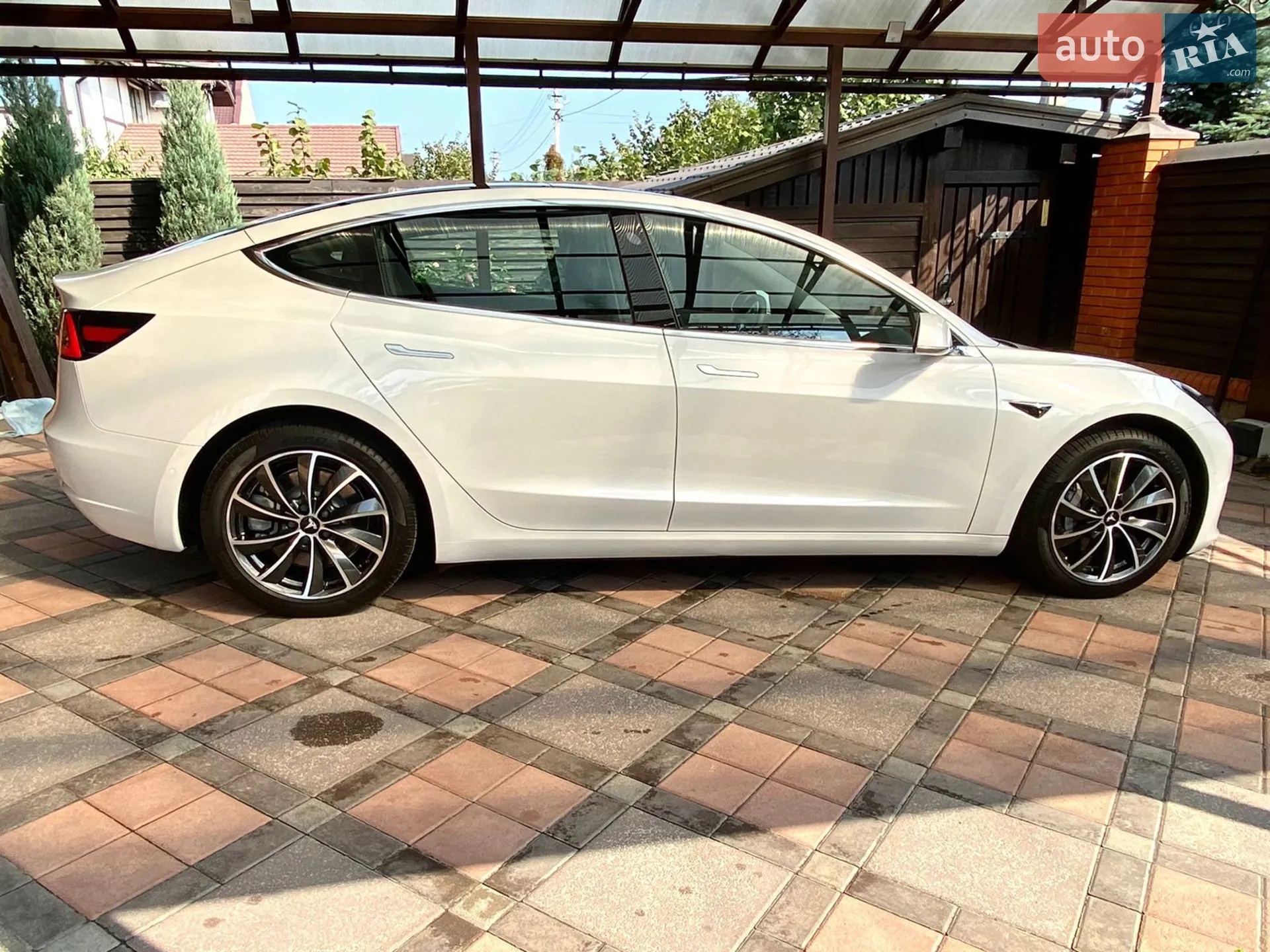 2020 Tesla Model 3 - мініатюра 3