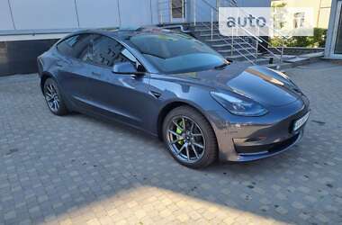 Седан Tesla Model 3 2022 в Василькове