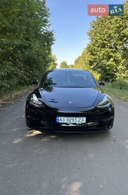 Седан Tesla Model 3 2019 в Киеве