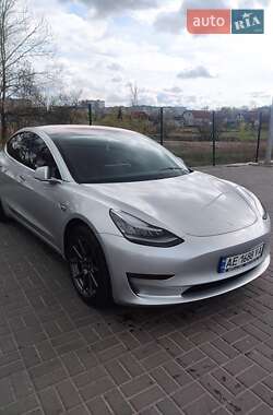 Седан Tesla Model 3 2017 в Ивано-Франковске