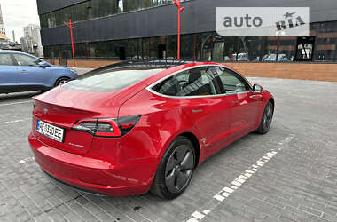 Седан Tesla Model 3 2019 в Киеве