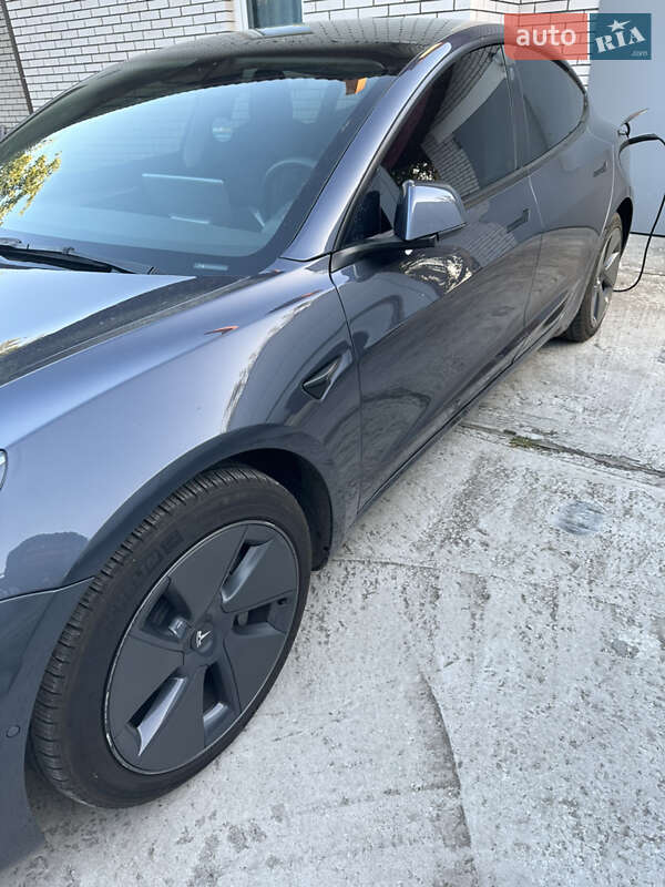 Седан Tesla Model 3 2022 в Вінниці
