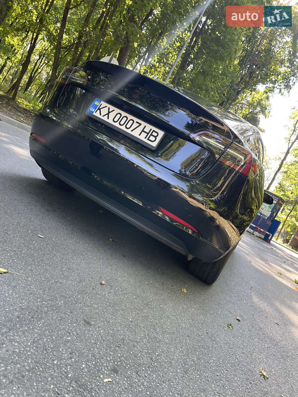 Седан Tesla Model 3 2018 в Харкові