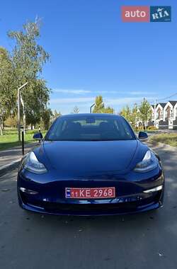 Седан Tesla Model 3 2019 в 