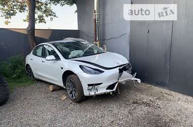 Седан Tesla Model 3 2021 в Харкові