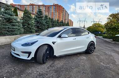 Седан Tesla Model 3 2021 в Дніпрі