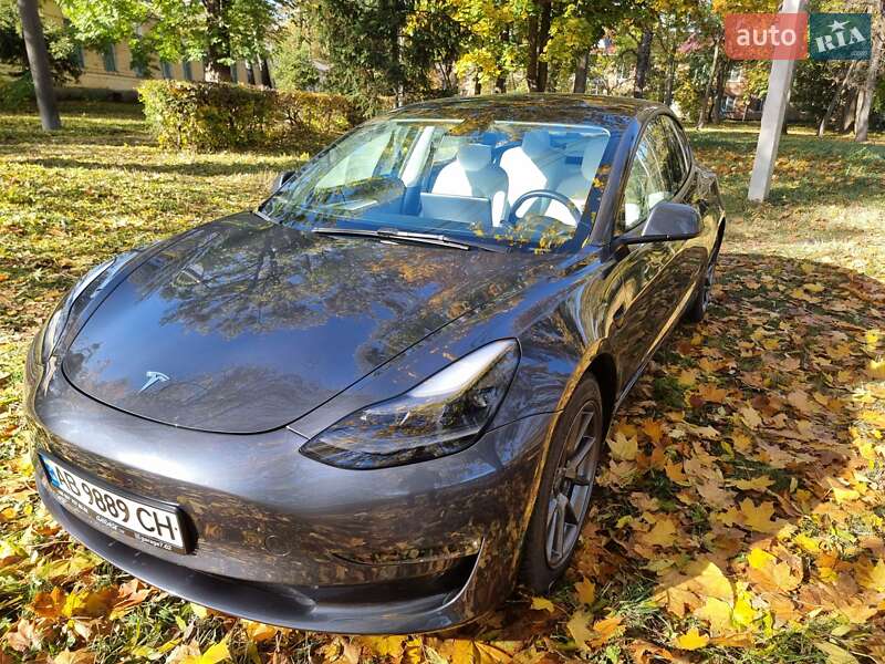 Седан Tesla Model 3 2022 в Вінниці