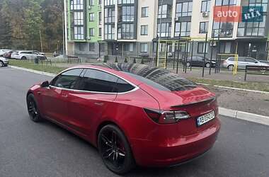 Седан Tesla Model 3 2018 в Вінниці