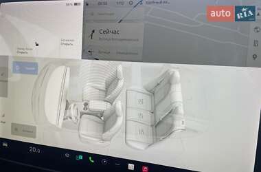 Седан Tesla Model 3 2021 в Киеве