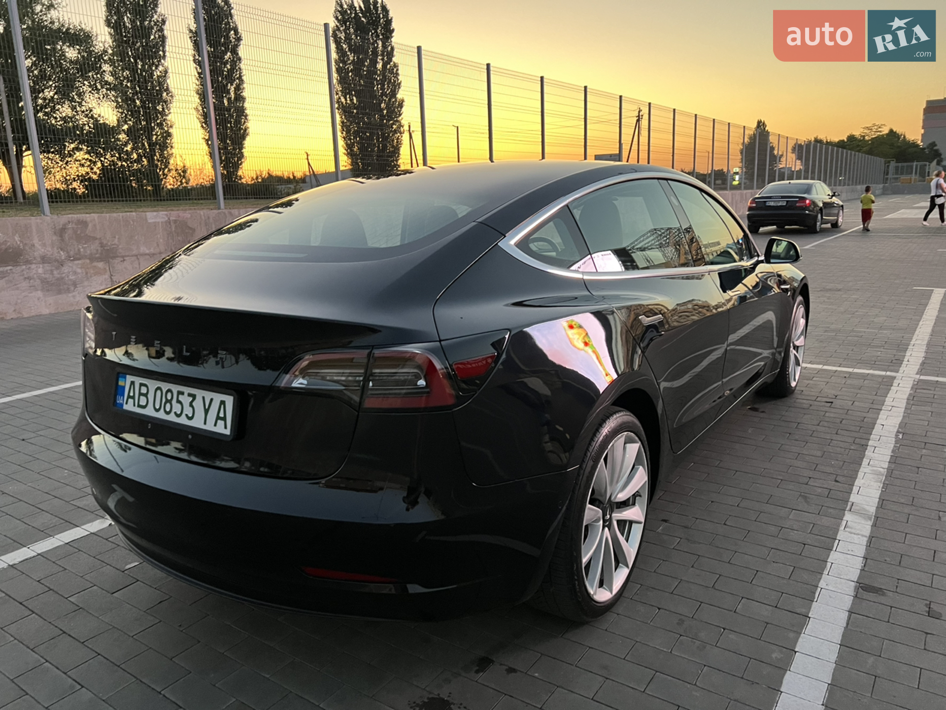 2018 Tesla Model 3 - мініатюра 13