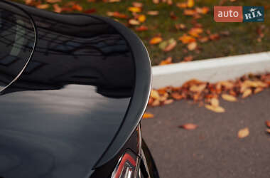 Седан Tesla Model 3 2022 в Чернівцях