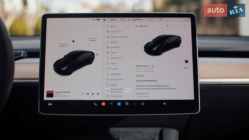Седан Tesla Model 3 2022 в Чернівцях