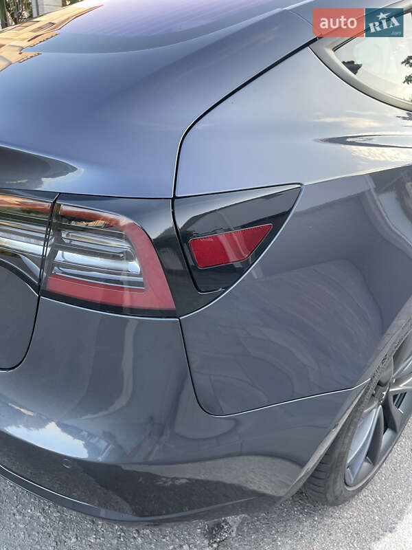 Седан Tesla Model 3 2018 в Одессе