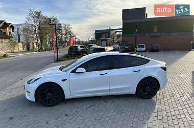 Седан Tesla Model 3 2020 в Виннице