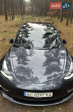 Седан Tesla Model 3 2022 в Любомле