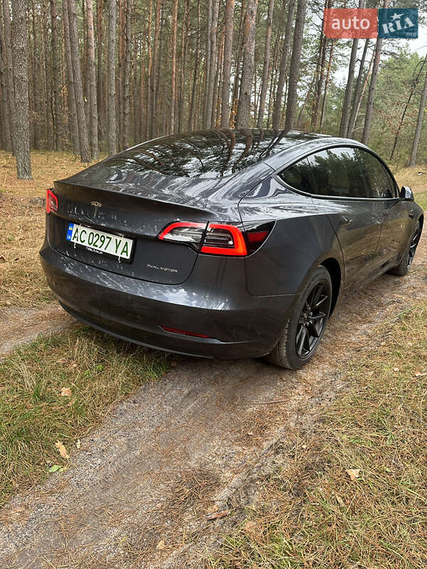 Седан Tesla Model 3 2022 в Любомлі фото 15 Седан Tesla Model 3 2022 в Любомлі