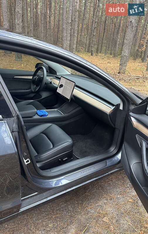 Седан Tesla Model 3 2022 в Любомлі фото 22 Седан Tesla Model 3 2022 в Любомлі