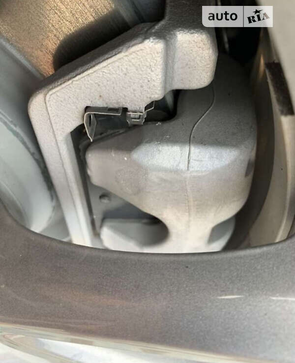 Седан Tesla Model 3 2021 в Киеве