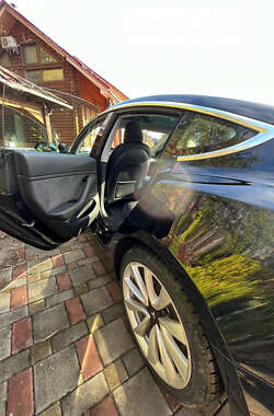 Седан Tesla Model 3 2018 в 